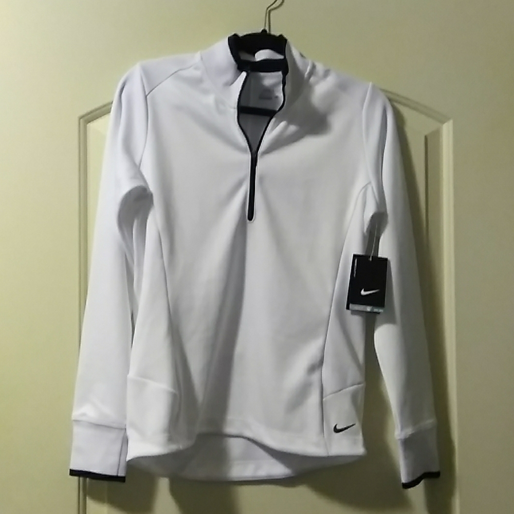 Nike Dri-FIT Half-Zip Golf Pullover